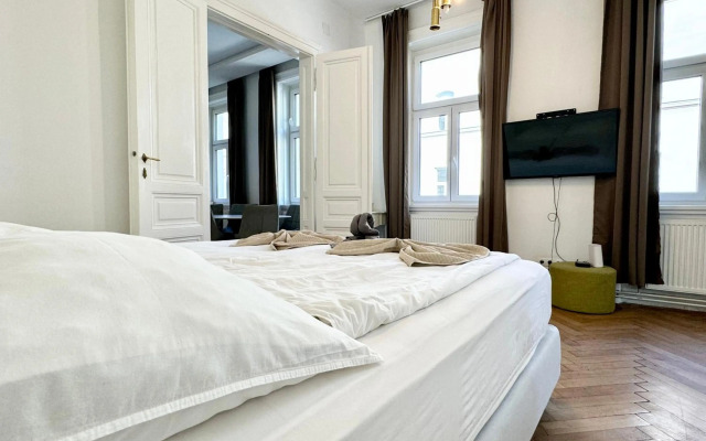 Premium Apartment located at the famous Vienna Kutschkermarkt