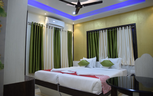 Hotel Green Edge Regency