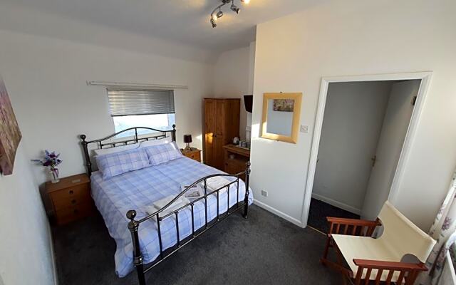 Caxton House