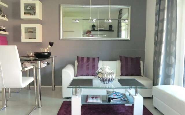 Wohnung an der Lagune mit Terrasse