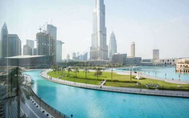 Premium Apt - Full Burj Khalifa & Fountain View!
