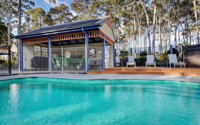 Waverley House Cottages