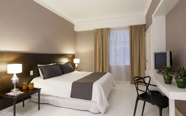 1253 Recoleta Small Hotel