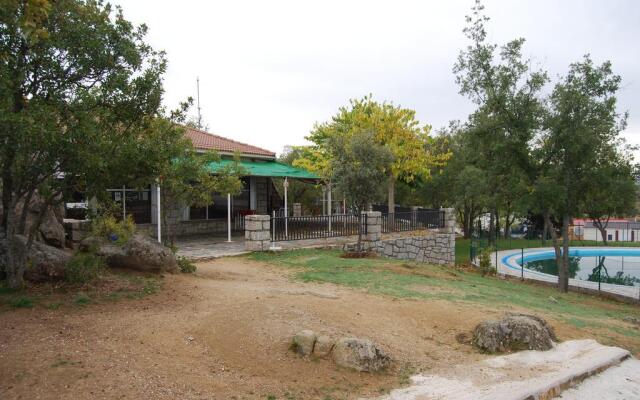 Camping De Cervera De Buitrago