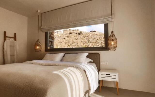 Villa Veneterra-pool-seaview-conciergeservices