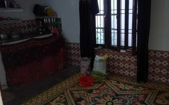 POP 92903 Fareeda Homestay