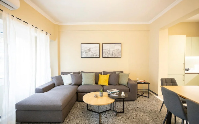 Spacious 2-bedroom Retreat in the Heart of Athens