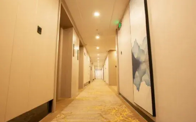 One Yearn Hotel (Zhengzhou CBD Convention and Exhibition Center)