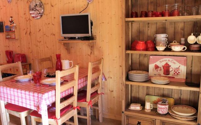 Appartement Vars, 1 pièce, 2 personnes - FR-1-330B-130