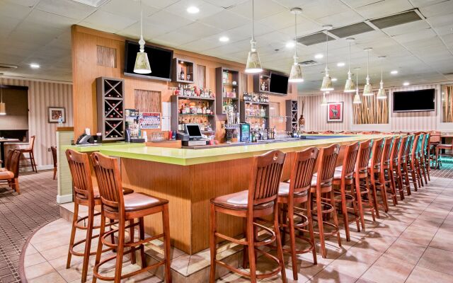 Holiday Inn Roanoke-Tanglewood-Rt 419&i581 by IHG