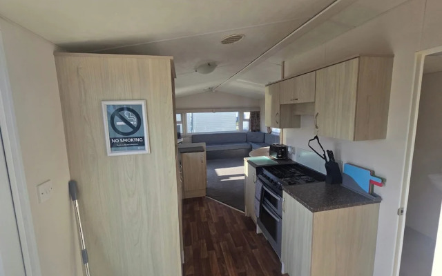 Patricia 3 Bed Balcony in Rhyl