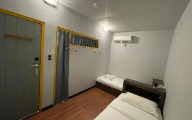 SPOT ON 90367 7 inn Semporna