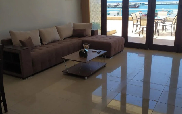 Anchors Aweigh Kassandra Sea View Apt