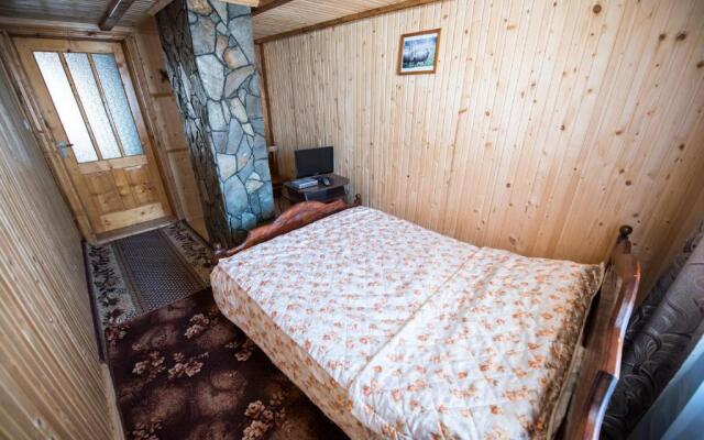 Gazdіvska Hata Guest House