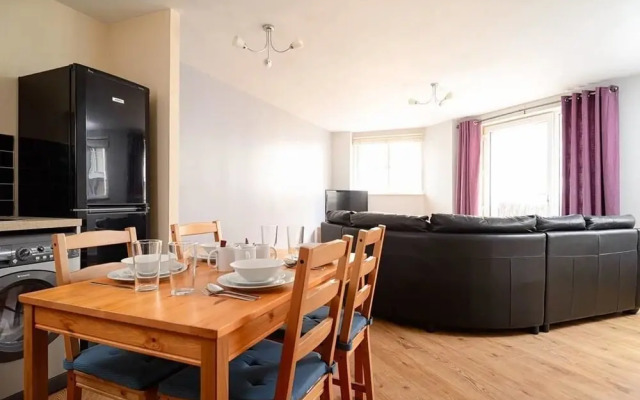 Wonderful Apartment nr Central Edinburgh