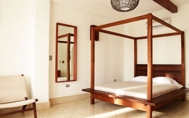 Hotel Alcazar