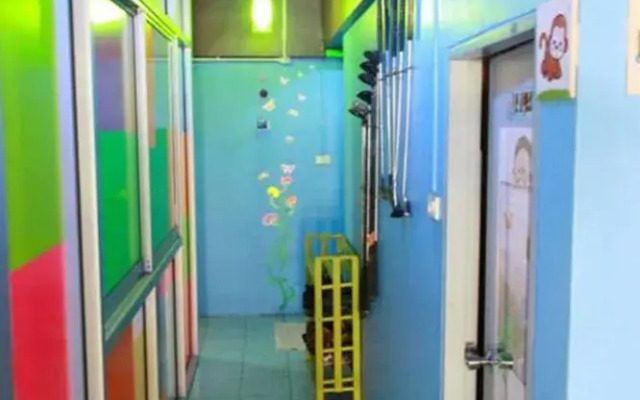 I Hostel