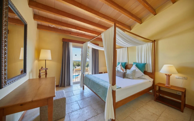 Pula Suites Boutique Resort