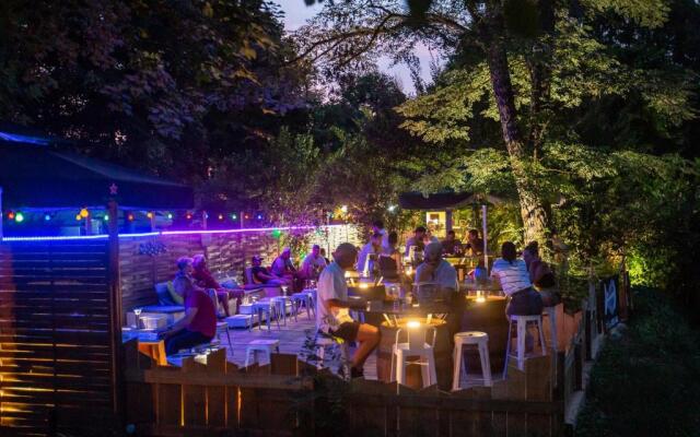 Camping De La Bageasse