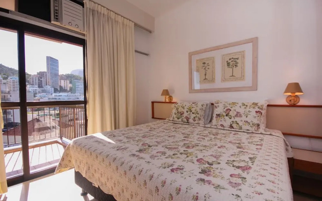 Mc Flats The Claridge