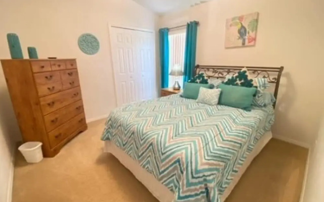 4 Bedroom - Budget Home With Private Pool