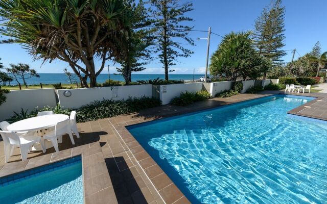 C Bargara Resort