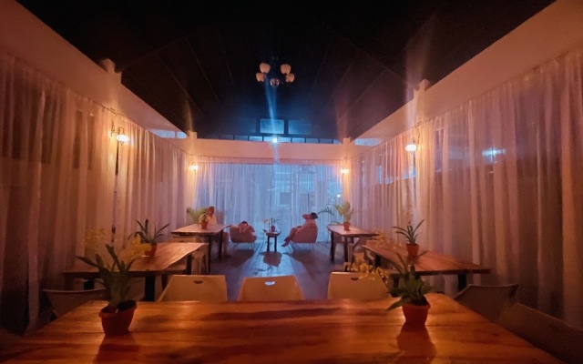 Thistle Inn