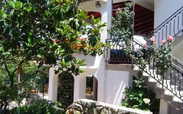 Apartmani Rozi