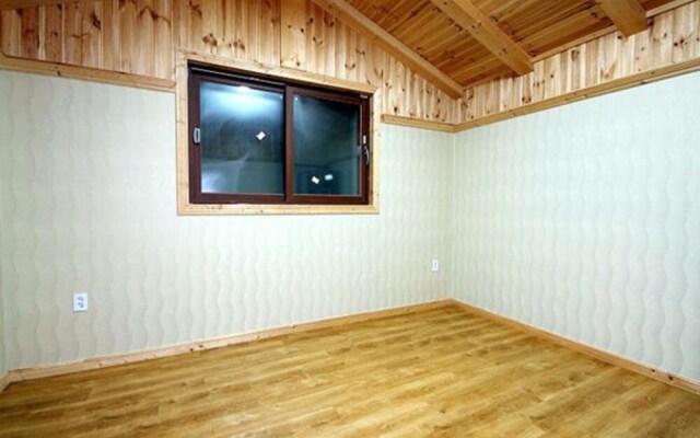 Yangyang Mori-ui-eondeok Pension