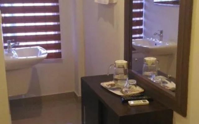The Orchid Suites
