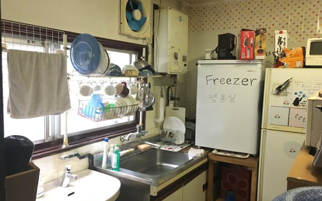 IM Guest House - Hostel