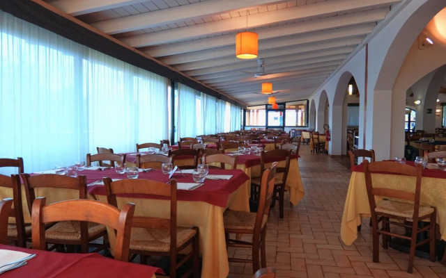 TH Le Castella - Baia degli Dei Village