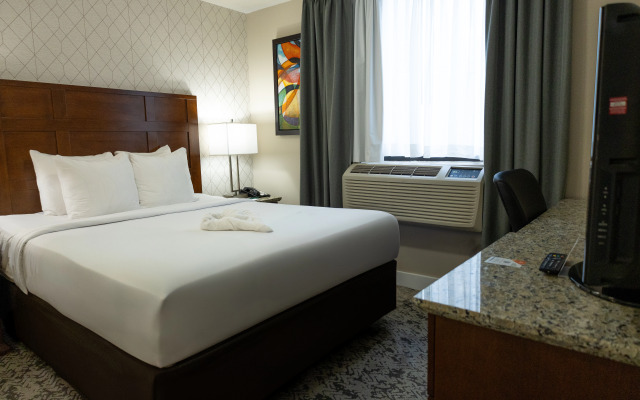 Quality Inn & Suites