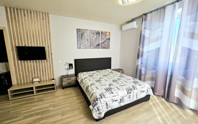 Апартаменты на проспекте Ямашева напротив АК Барс Арены