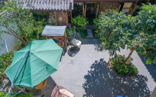 Fenghe Lijiang Inn