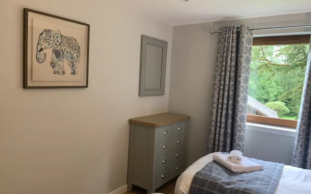 Lord Galloway 37 With Hot Tub, Newton Stewart