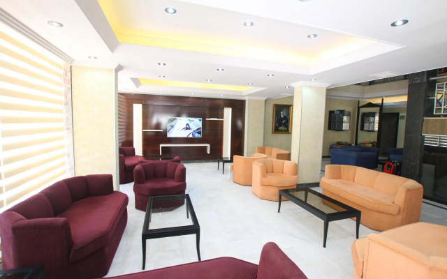 Myra Hotel