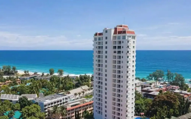 Sea View Chic Design 2BR Karon Condo 16C