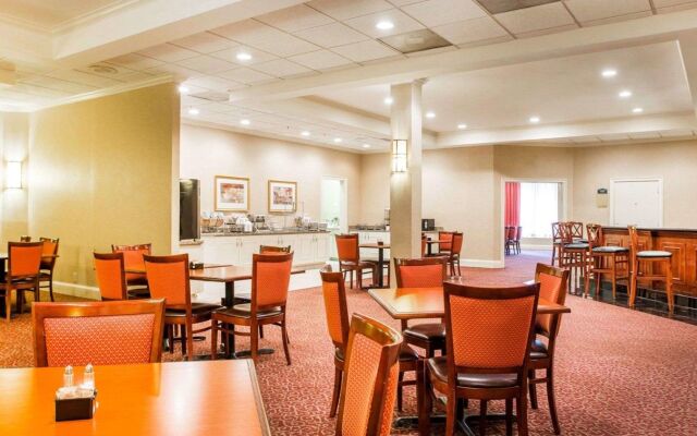 Budgetel Inn & Suites Atlanta