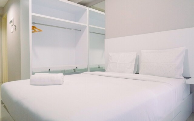 Studio Apartment Connected to Mall at Supermall Mansion