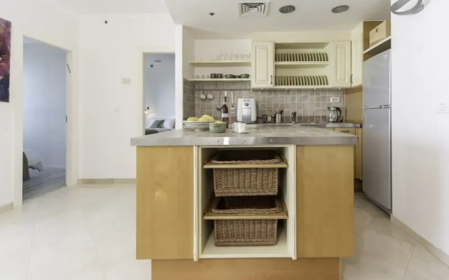 Luxurious 90sqm 2BR Beach Front