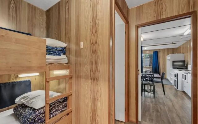 Discovery Parks - Hobart – Guest Rooms – Risdon