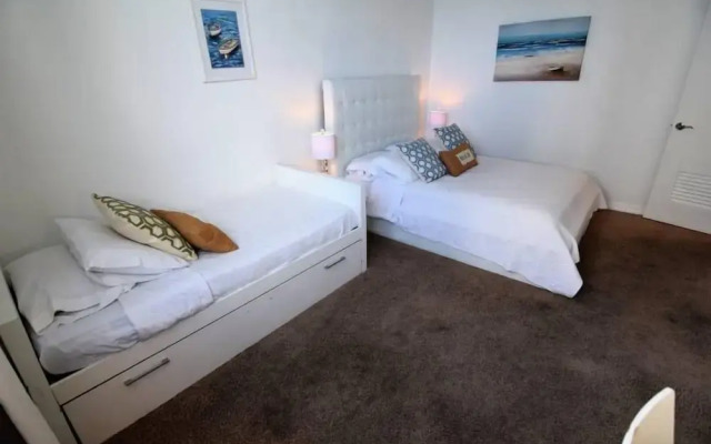 Amazing 2 Bed 2 Bath @ Tides!