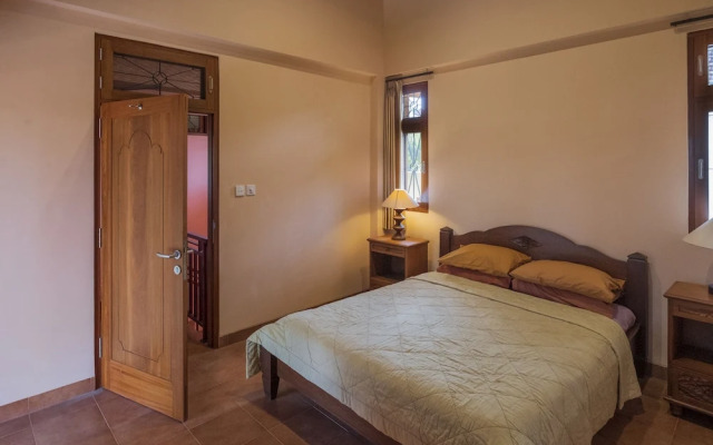 Kemangi Apartments and Yoga Space