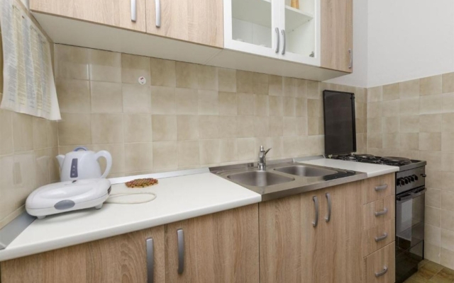 Apartment Silvana - economy apartments : A3 Supetar, Island Brac