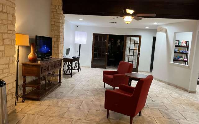 Motel 6 Junction, Texas - Llano River