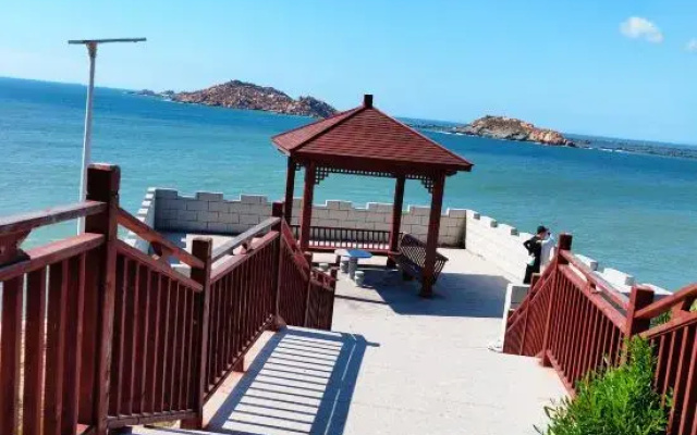 Coastline Guesthouse