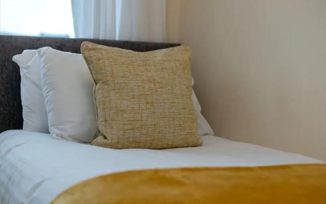 Riverside View - Donnini Apartments