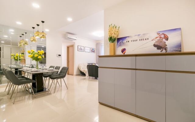 Rivergate Apartment By MM Home