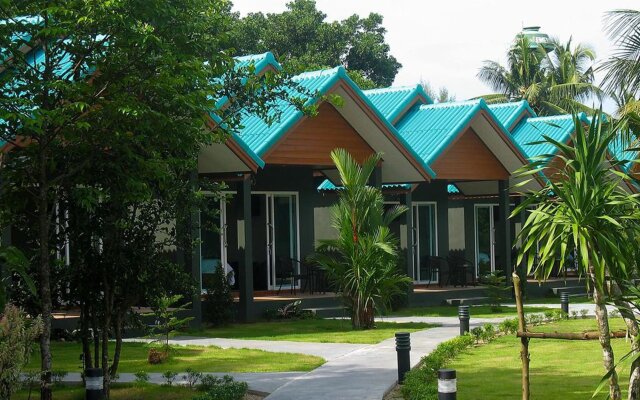 Hongte Khaolak Resort
